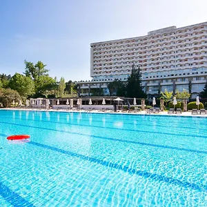 επισκεφθείτε το ξενοδοχείο