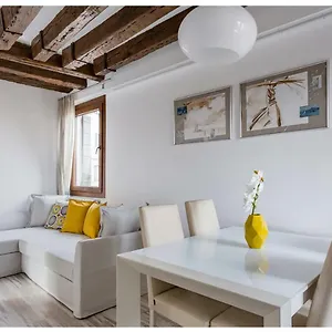 Appartement Biennale Family In, Venise
